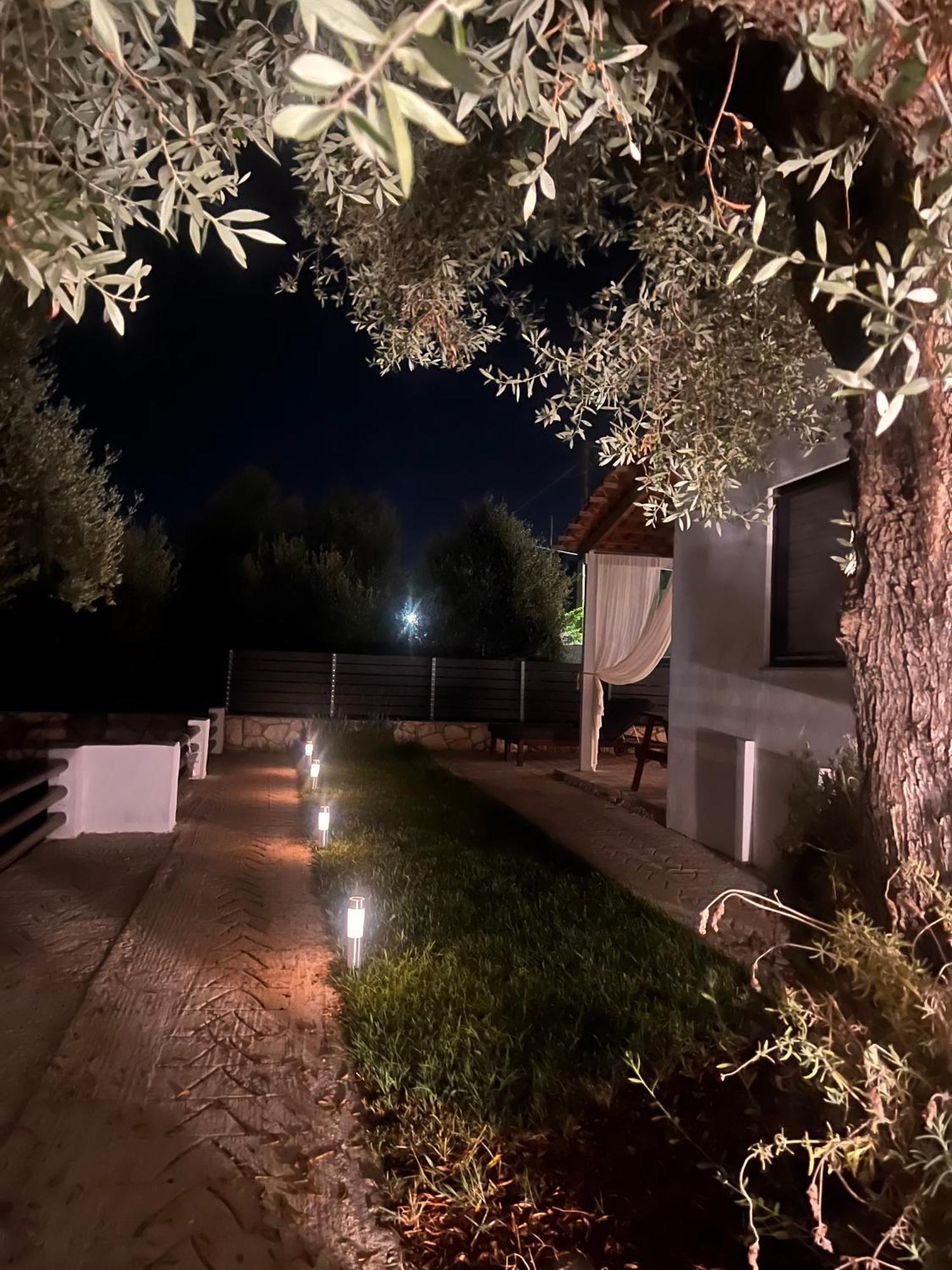 Joyas Cosy Apartment Tragaki Exterior photo